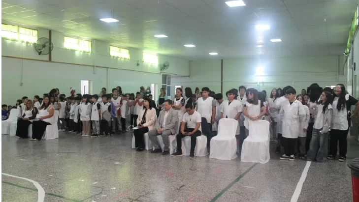 Entrega de Declaración a la Escuela N° 159 en su 40° Aniversario